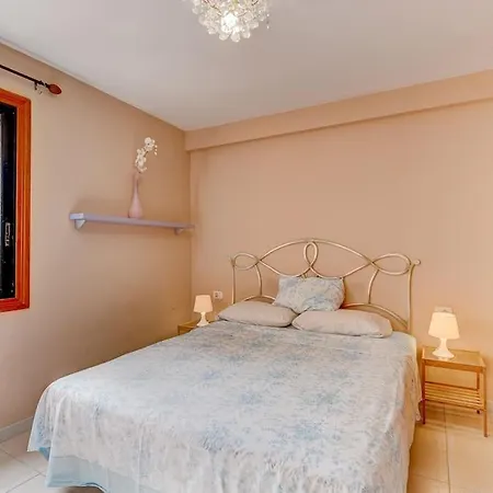 Compostella - 2 Bedroom Apartment *